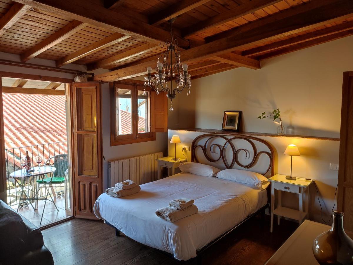 Alojamientos La Herrera San Esteban de la Sierra ภายนอก รูปภาพ